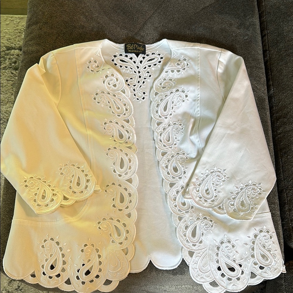 Bob Mackie White Embroidered Blazer